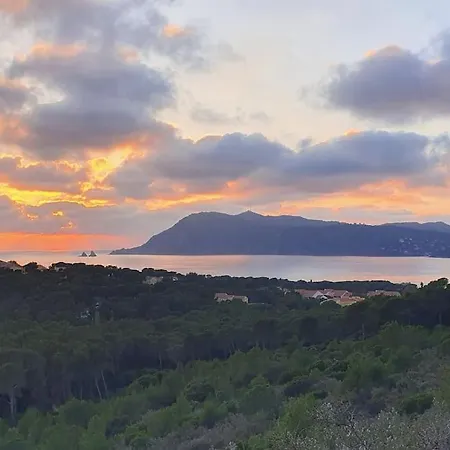 Apartment Vue Sur L'isthme A 2 Min. Arrivee H24 La Seyne-sur-Mer