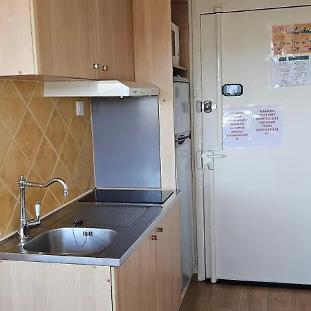 Vue Sur L'isthme A 2 Min. Arrivee H24 Apartment La Seyne-sur-Mer